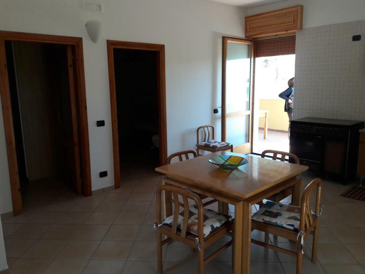 Casa Vacanze Maria Vienna Полліка Екстер'єр фото